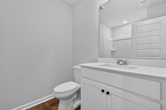 288 Pleasant Valley Dr, Loris, SC 29569