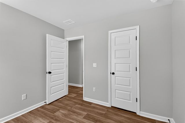 288 Pleasant Valley Dr, Loris, SC 29569