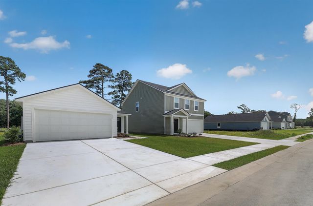 288 Pleasant Valley Dr, Loris, SC 29569