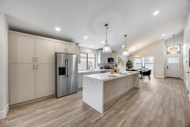 8876 E WINDROSE Drive, Scottsdale, AZ 85260