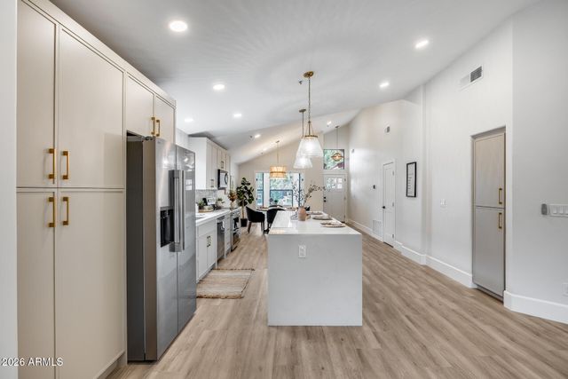 8876 E WINDROSE Drive, Scottsdale, AZ 85260