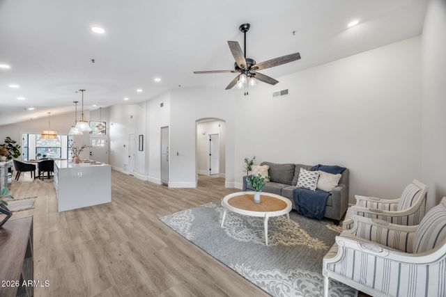 8876 E WINDROSE Drive, Scottsdale, AZ 85260