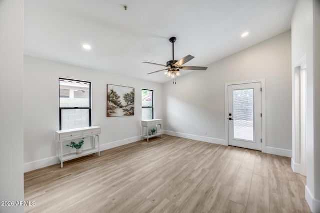 8876 E WINDROSE Drive, Scottsdale, AZ 85260