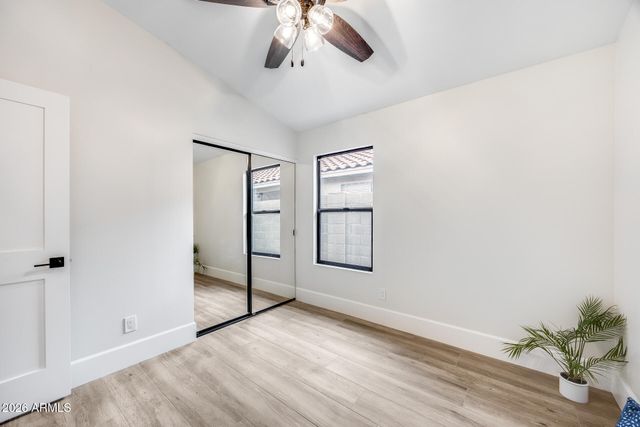 8876 E WINDROSE Drive, Scottsdale, AZ 85260