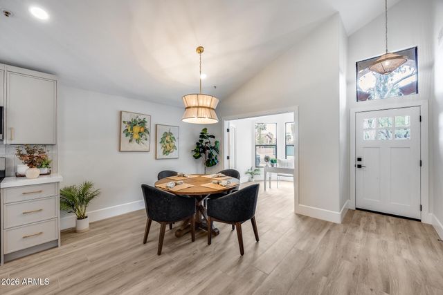 8876 E WINDROSE Drive, Scottsdale, AZ 85260