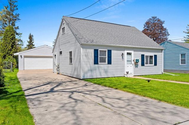 1906 COLUMBIA AVENUE, Oshkosh, WI 54901
