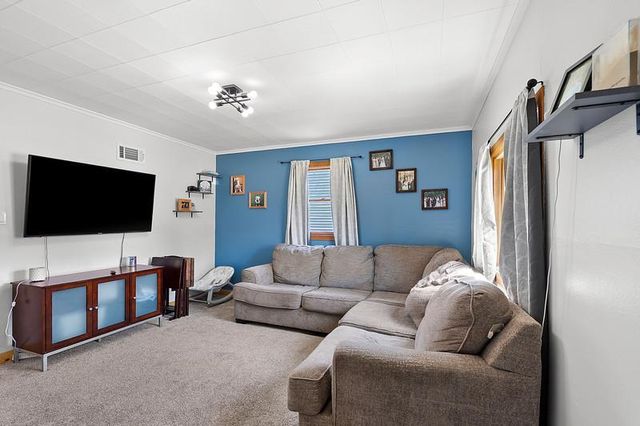 1906 COLUMBIA AVENUE, Oshkosh, WI 54901