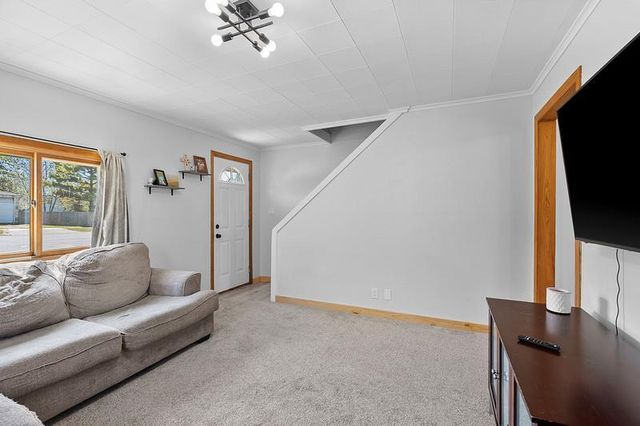 1906 COLUMBIA AVENUE, Oshkosh, WI 54901