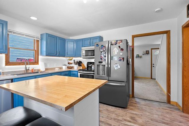 1906 COLUMBIA AVENUE, Oshkosh, WI 54901