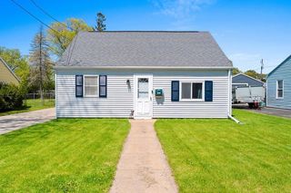 1906 COLUMBIA AVENUE, Oshkosh, WI 54901
