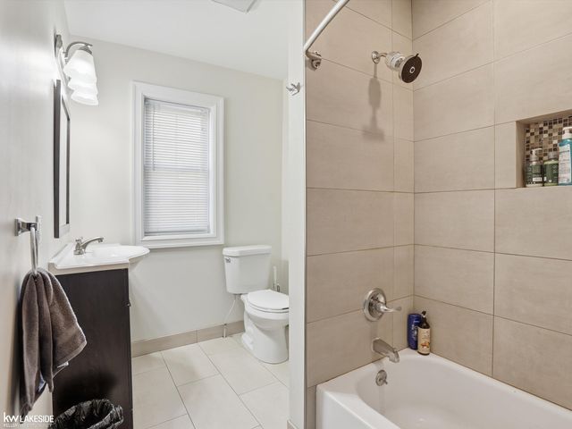 1225 Cherokee Avenue, Royal Oak, MI 48067