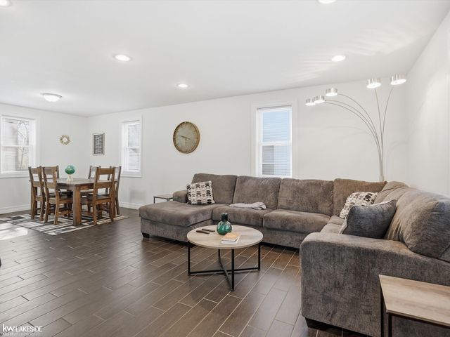 1225 Cherokee Avenue, Royal Oak, MI 48067