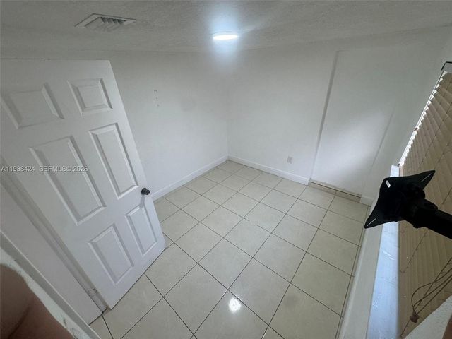 2021 Wilmington St, Opa-locka, FL 33054