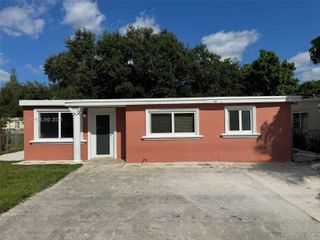 2021 Wilmington St, Opa-locka, FL 33054
