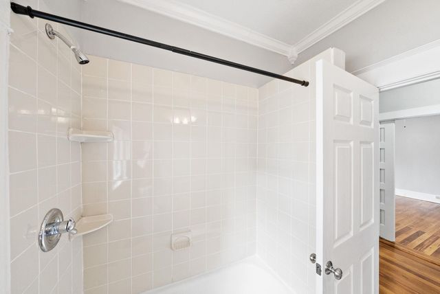 2032 E Cesar Chavez ST, Austin, TX 78702