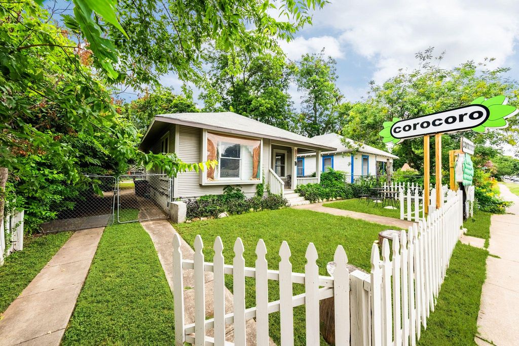 2032 E Cesar Chavez ST, Austin, TX 78702