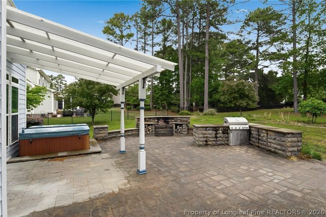 91 Orchard Falls Drive, Spring Lake, NC 28390