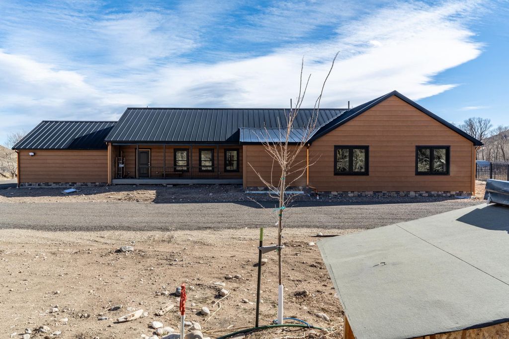 409 Tolman Rd, Clark, WY 82435 photo 98