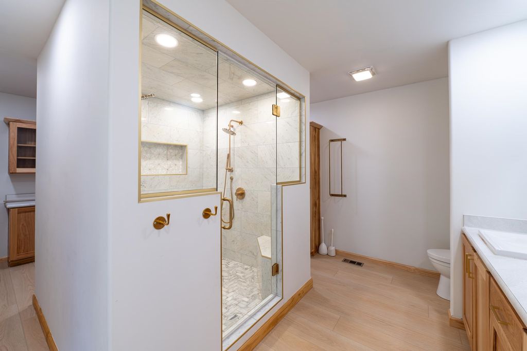 409 Tolman Rd, Clark, WY 82435 photo 37