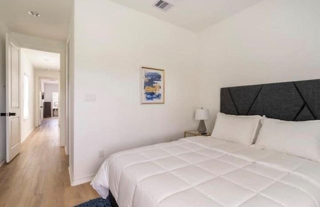 3231 Real Street B, Houston, TX 77087