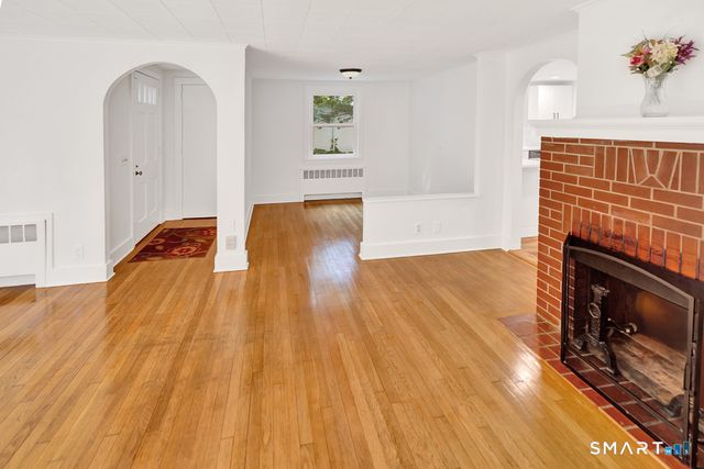 35 School House Road, Old Saybrook, CT 06475