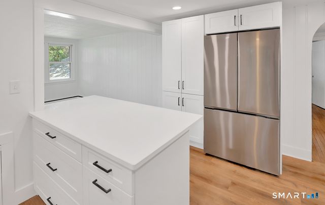 35 School House Road, Old Saybrook, CT 06475