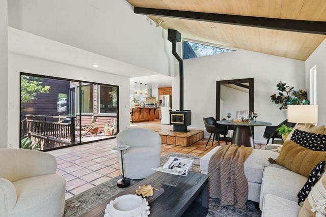 2873 King Edward Dr, El Dorado Hills, CA 95762