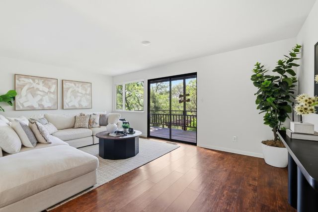 2873 King Edward Dr, El Dorado Hills, CA 95762