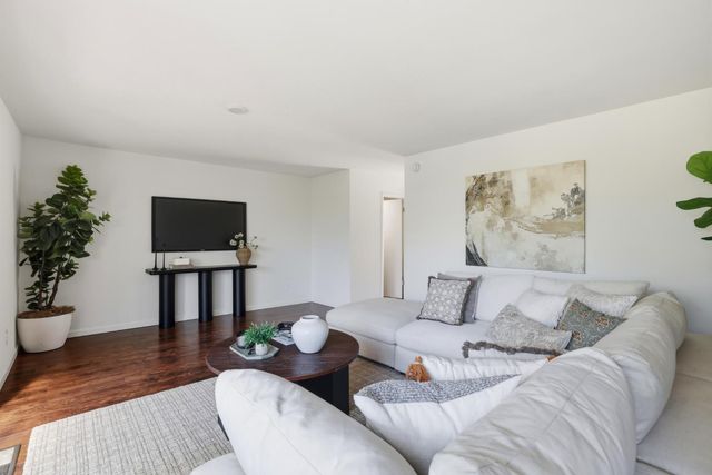 2873 King Edward Dr, El Dorado Hills, CA 95762