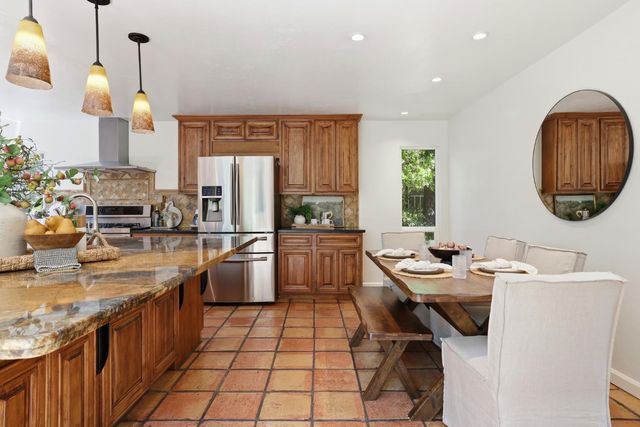 2873 King Edward Dr, El Dorado Hills, CA 95762