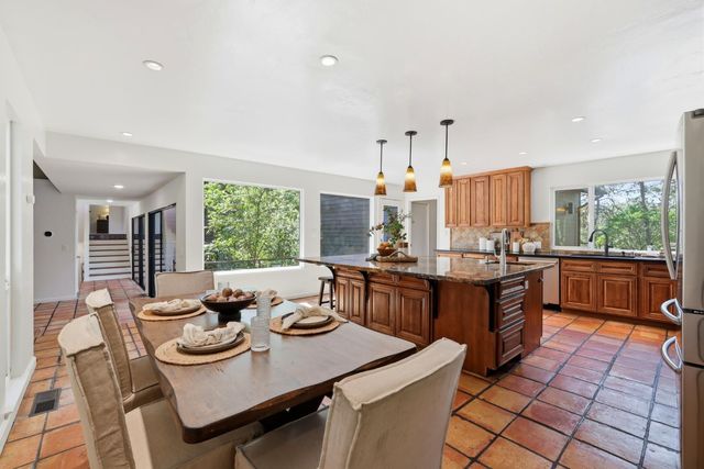 2873 King Edward Dr, El Dorado Hills, CA 95762
