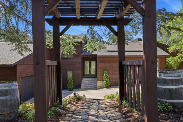 2873 King Edward Dr, El Dorado Hills, CA 95762