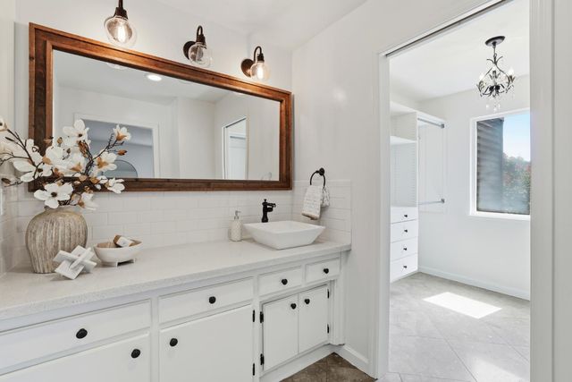 2873 King Edward Dr, El Dorado Hills, CA 95762