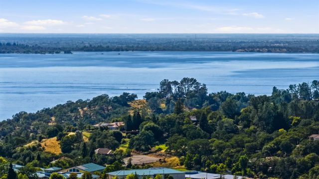 2873 King Edward Dr, El Dorado Hills, CA 95762