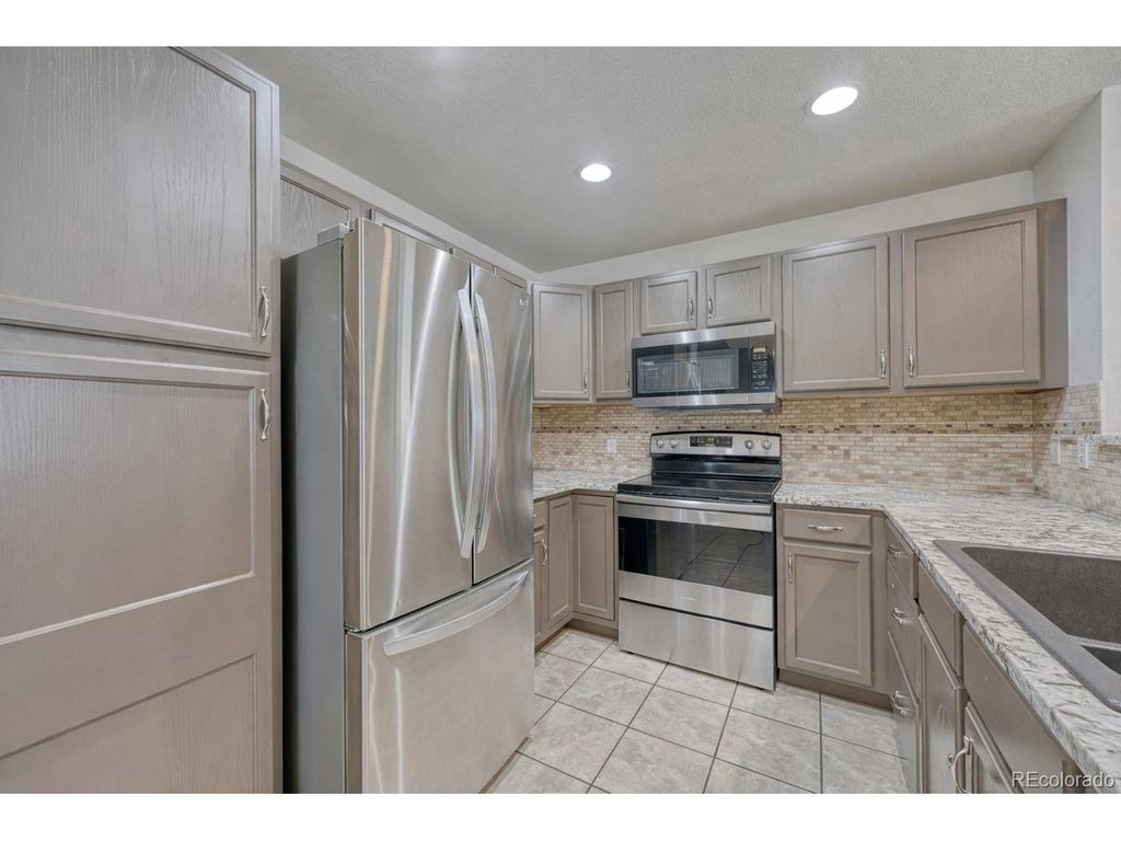 8707 E Florida Ave 407, Denver, CO 80247