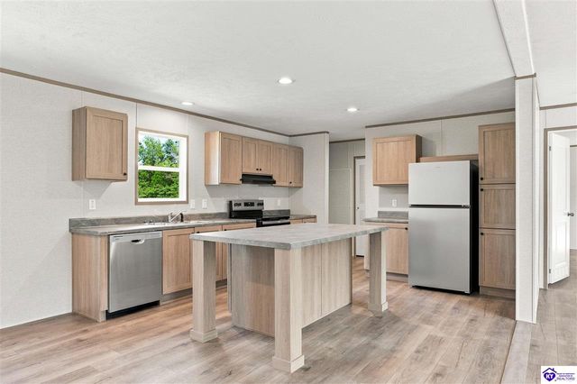 110 McDonald Drive, Brandenburg, KY 40108