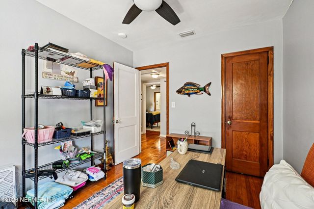 572 METEOR Street, Jacksonville, FL 32205