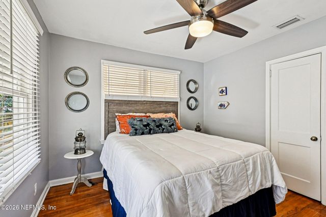 572 METEOR Street, Jacksonville, FL 32205