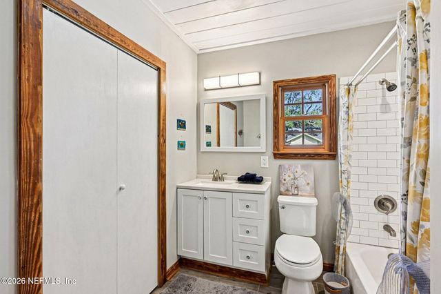 572 METEOR Street, Jacksonville, FL 32205