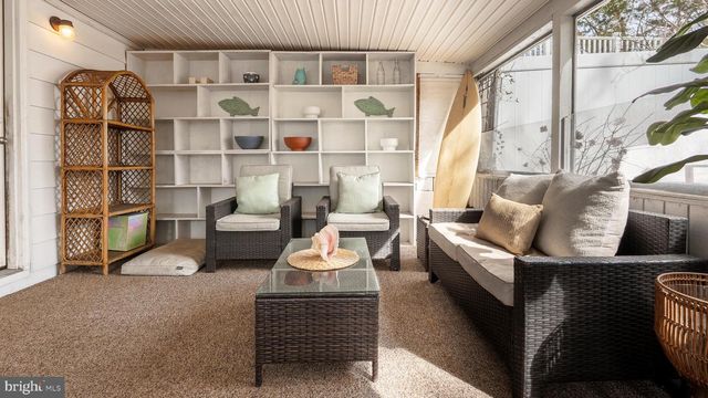 233 S GREEN ST, Tuckerton, NJ 08087