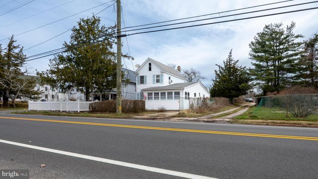 233 S GREEN ST, Tuckerton, NJ 08087