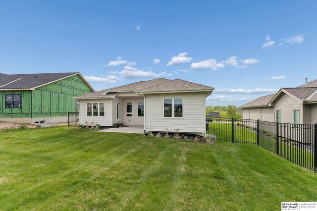 6327 S 208 Avenue, Omaha, NE 68022