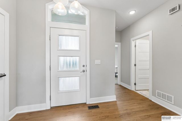 6327 S 208 Avenue, Omaha, NE 68022