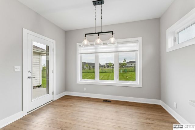 6327 S 208 Avenue, Omaha, NE 68022
