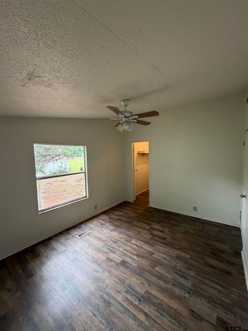 10723 Littlefield, Tyler, TX 75708