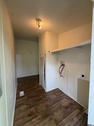 10723 Littlefield, Tyler, TX 75708