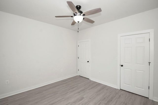 502 Tall Timber Drive, West Columbia, TX 77486
