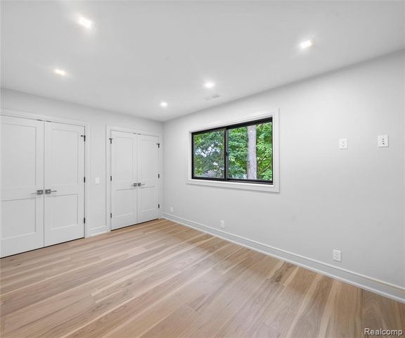 466 East Street, Northville, MI 48167