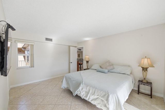 129 Piedmont C, Delray Beach, FL 33484