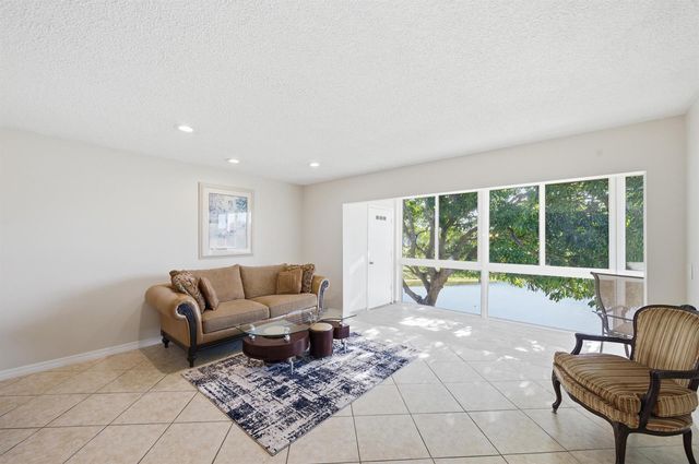 129 Piedmont C, Delray Beach, FL 33484